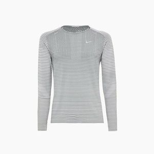 New with tags Nike Techknit Ultra long sleeve running shirt, slim fit, size M